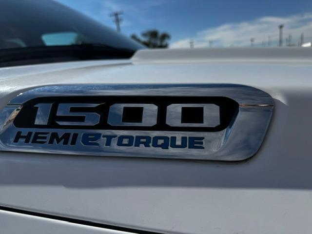 Vehicle Photograph