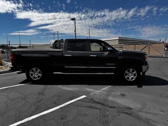 Vehicle Photograph