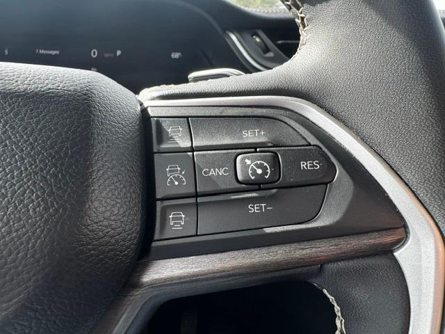Vehicle Photograph