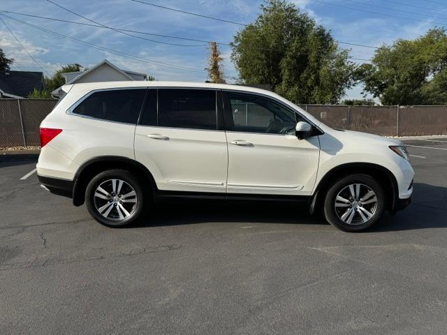 Vehicle Photograph