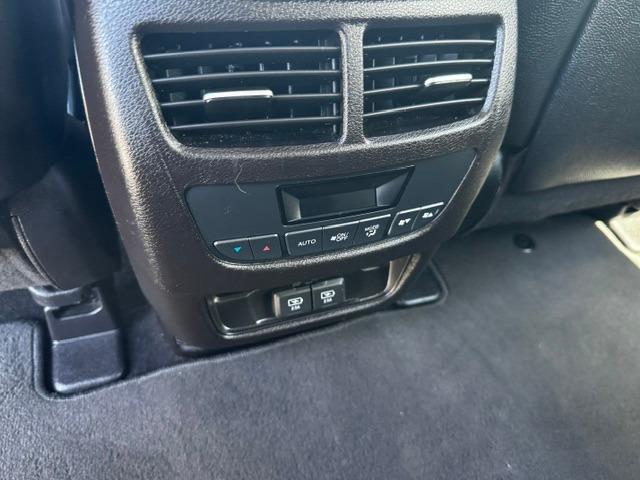 Vehicle Photograph
