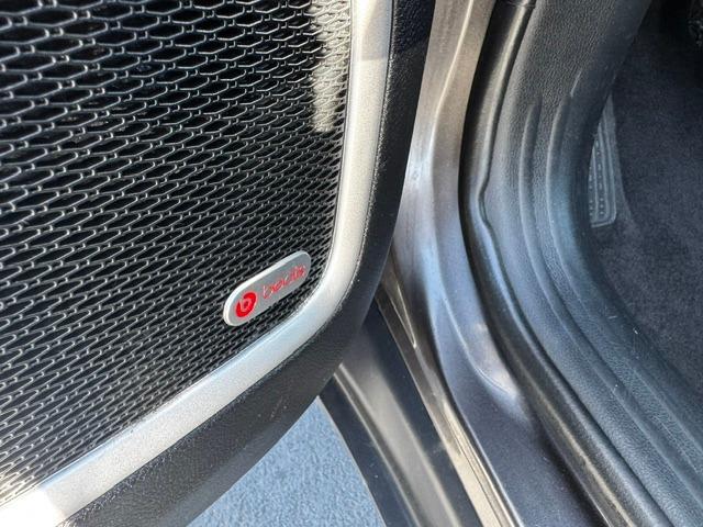 Vehicle Photograph