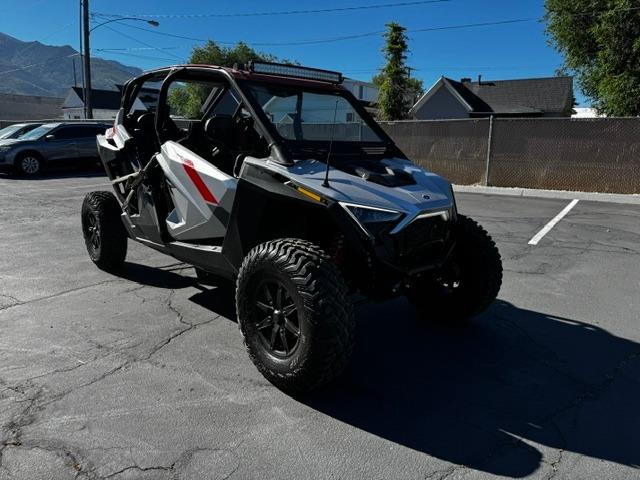 Vehicle Photograph