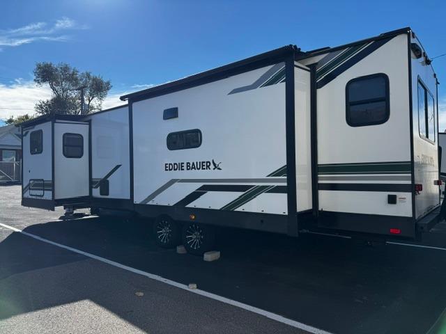 Vehicle Photograph