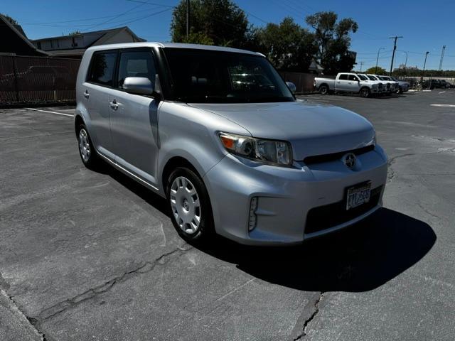 Vehicle Photograph