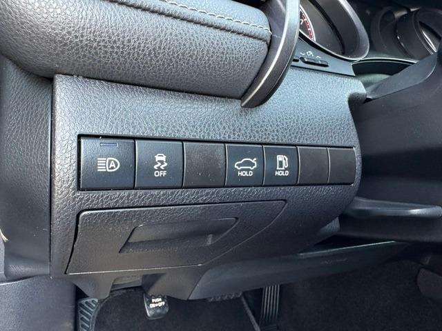 Vehicle Photograph